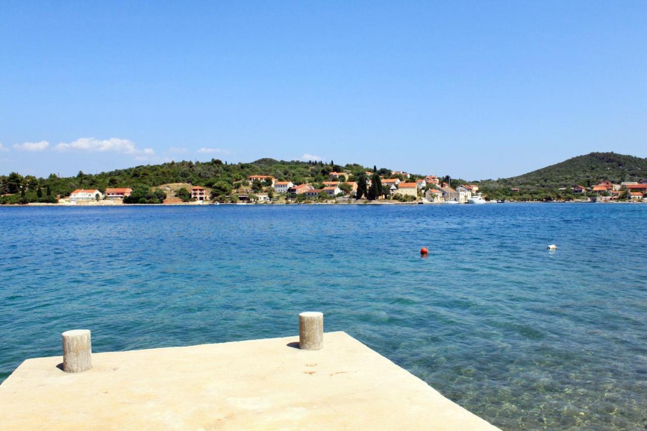 Apartments By The Sea Luka, Dugi Otok - 8182 Ллука Экстерьер фото