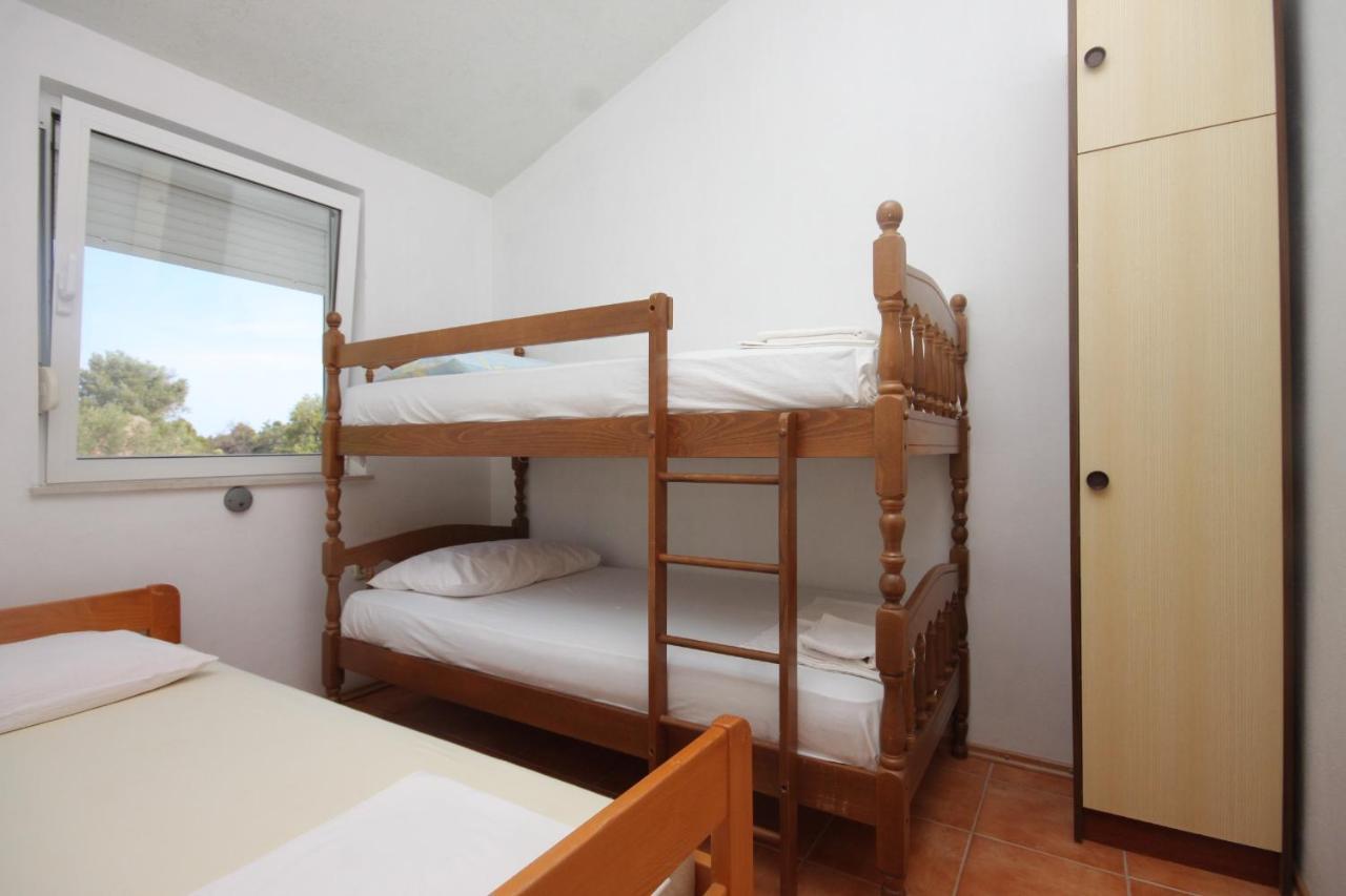 Apartments By The Sea Luka, Dugi Otok - 8182 Ллука Экстерьер фото