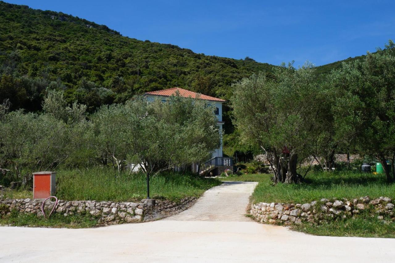 Apartments By The Sea Luka, Dugi Otok - 8182 Ллука Экстерьер фото