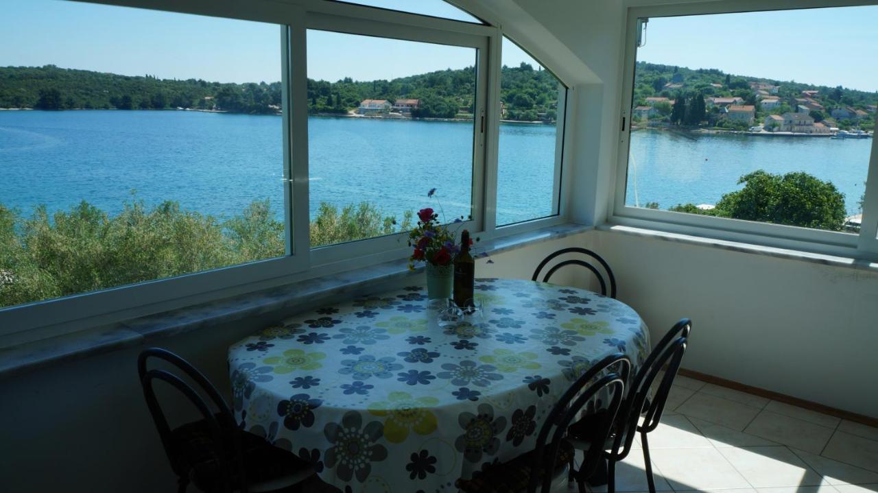 Apartments By The Sea Luka, Dugi Otok - 8182 Ллука Экстерьер фото